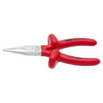 Alicate puntas semirredondas con corte, aislado